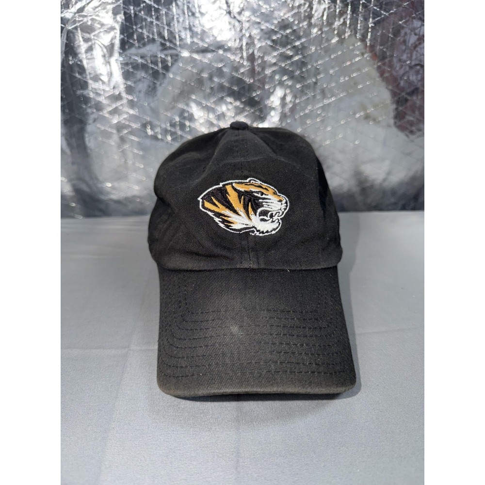 Missouri Tigers Hat Cap Fitted Mens Large Black NCAA Football College Zephyr